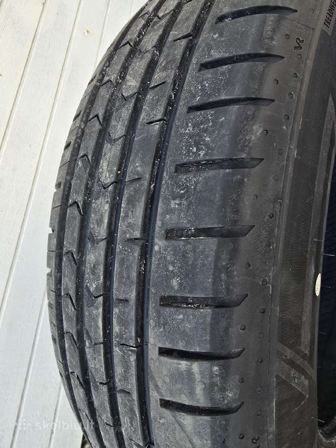 205/65 R17