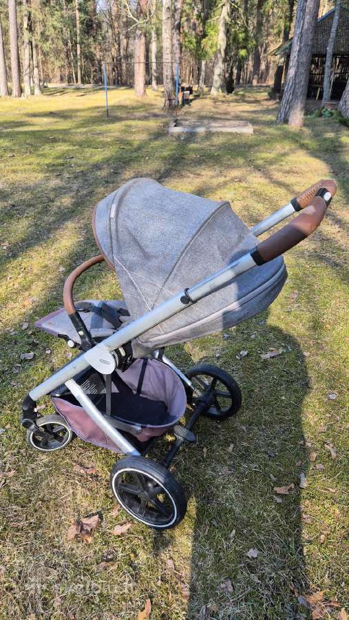 Cybex Balios S Lux ir Maxi cosi 3 in 1