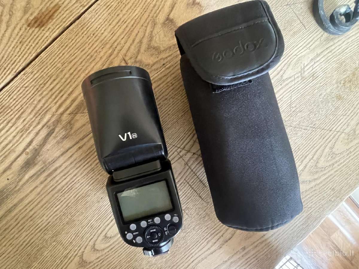 Godox V1 Nikon