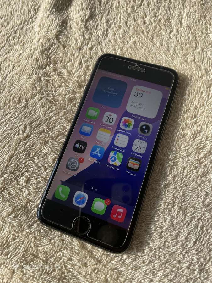 iPhone Se 2020