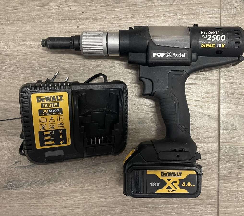 Dewalt kniediklis