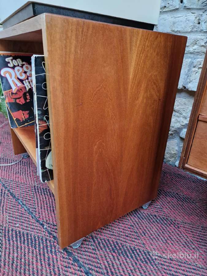 Vintažinis mid century riešuto patefono staliukas - nuotraukos Nr. 12