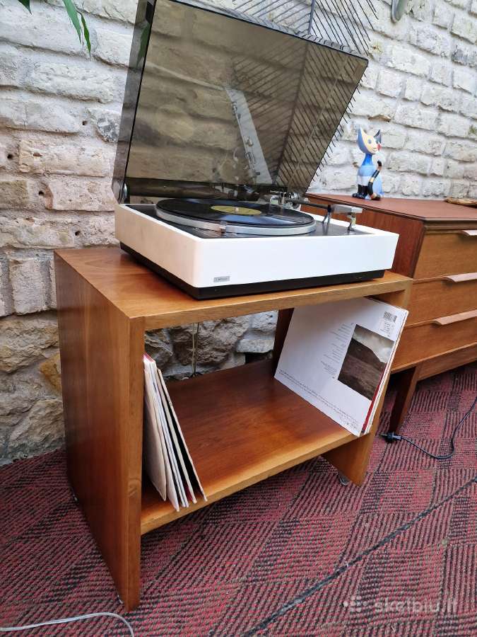 Vintažinis mid century riešuto patefono staliukas - nuotraukos Nr. 14