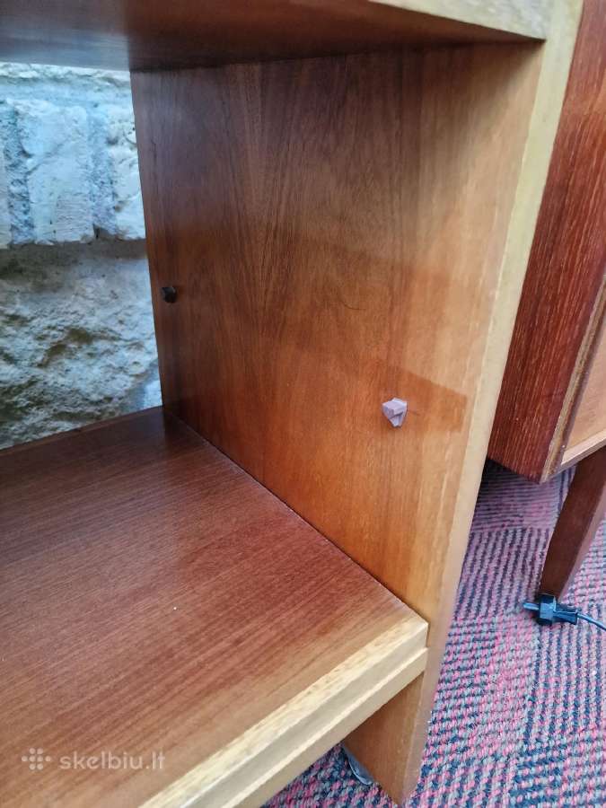 Vintažinis mid century riešuto patefono staliukas - nuotraukos Nr. 31