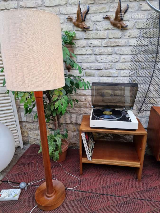 Vintažinis mid century riešuto patefono staliukas - nuotraukos Nr. 18