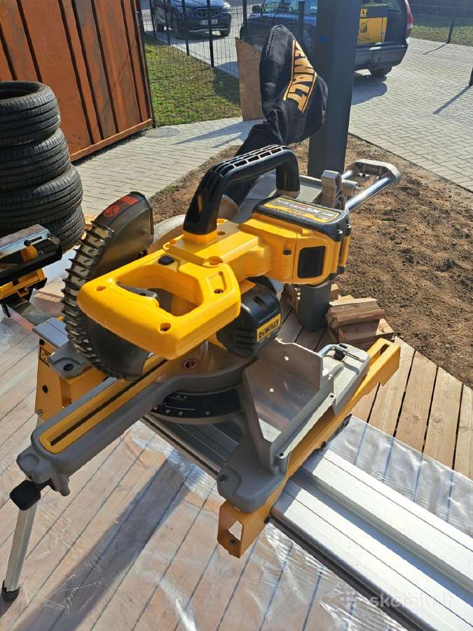Skersavimo stakles Dewalt