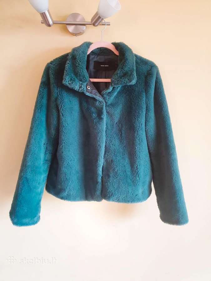 Žalias Vero Moda dirbtinio kailio paltas (Naujas)