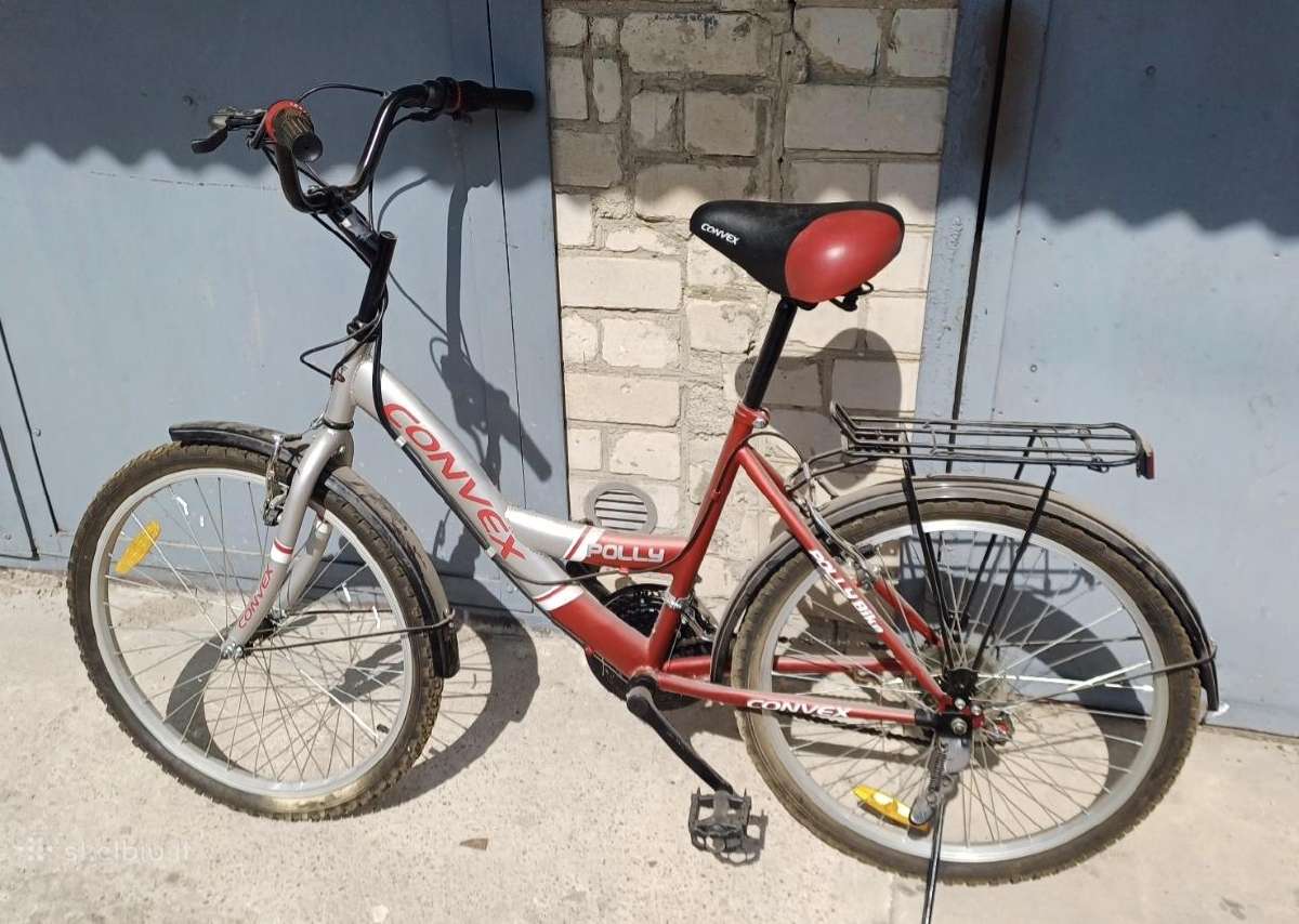 Labai mažai naudotas bėginis dviratis