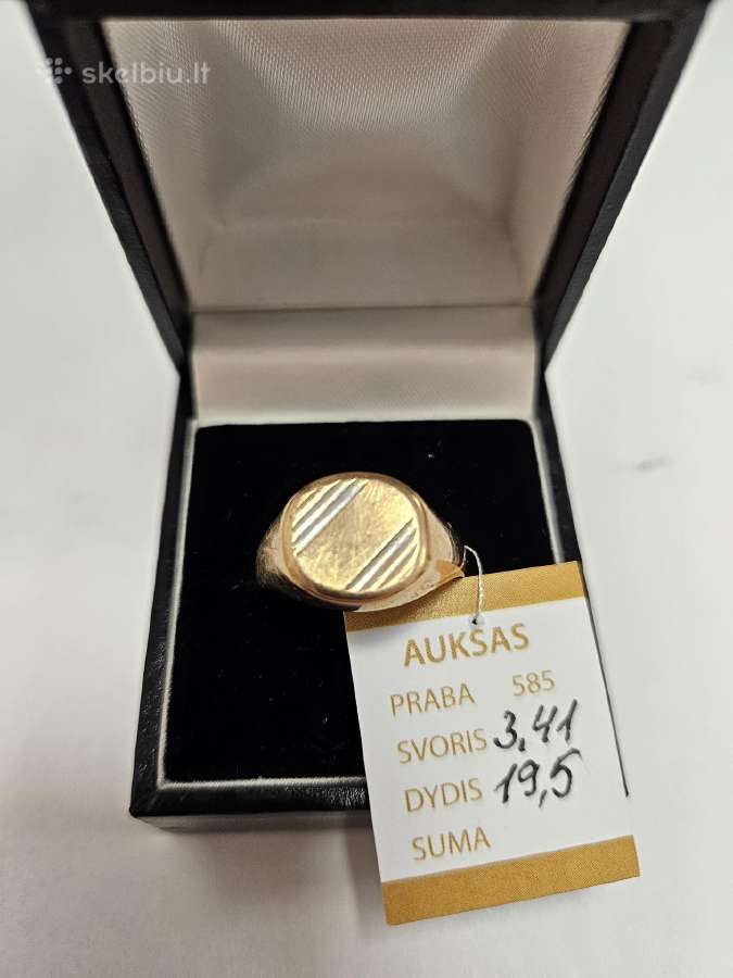 Auksinis žiedas - 331 Eur.