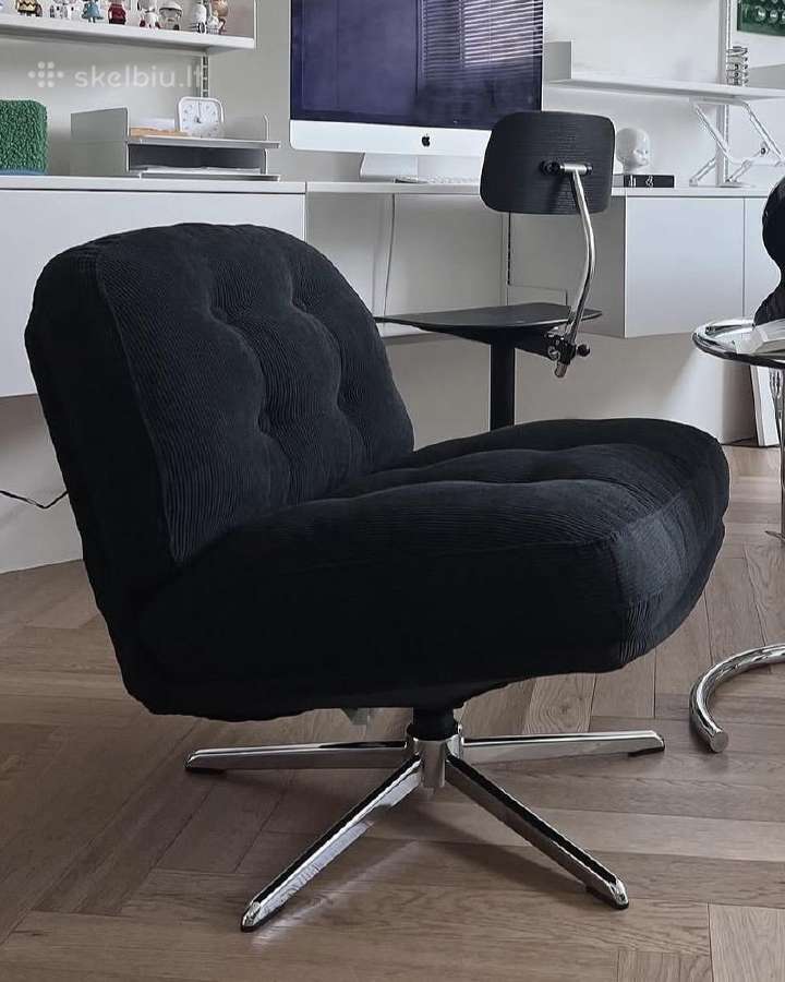 Naujas sukamas krėslas Dyvlinge