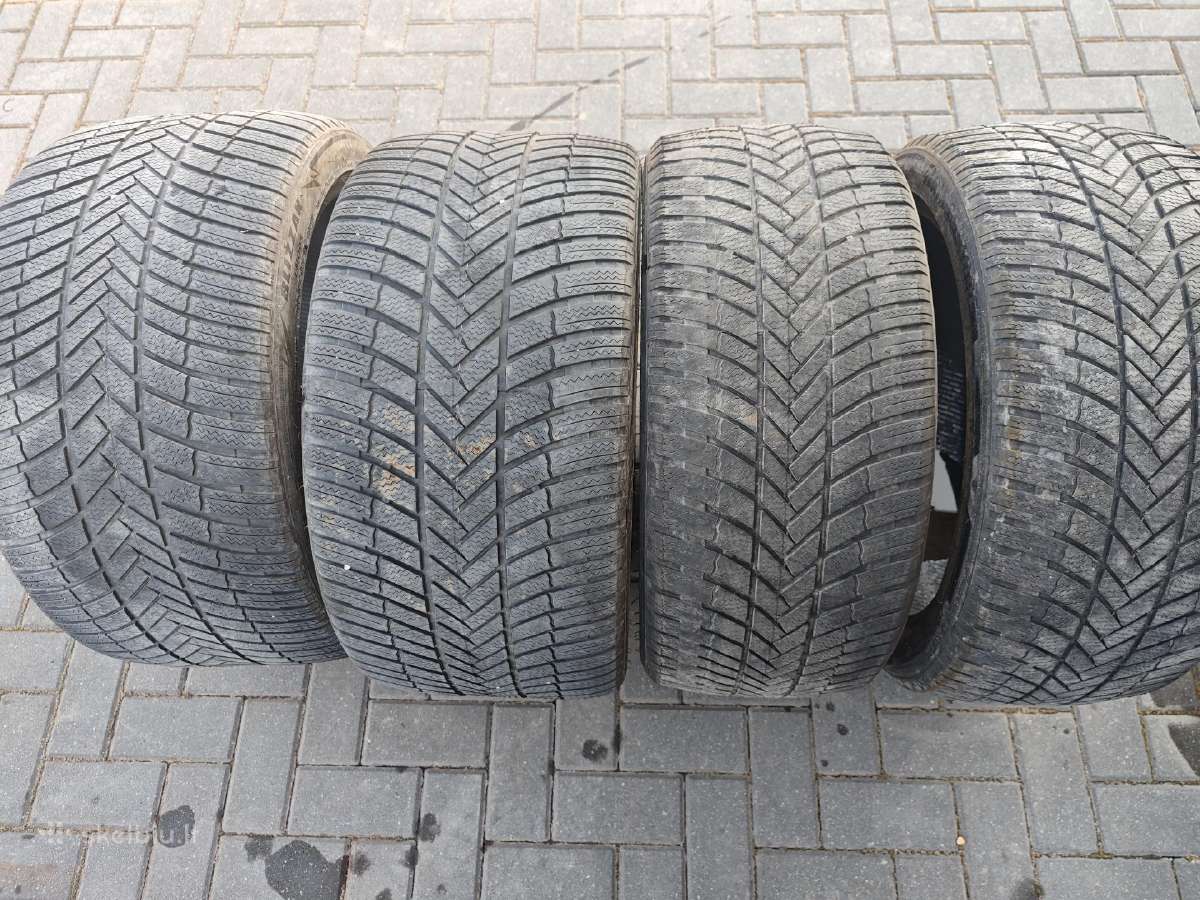 Bridgestone, Triangle 315/35r20 ir 275/40r20 - nuotraukos Nr. 6