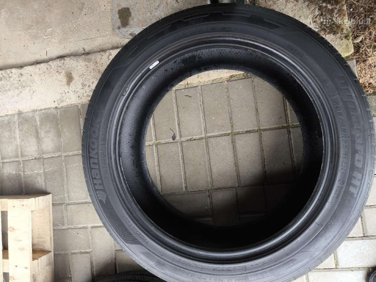 Hankook 285/45 r22