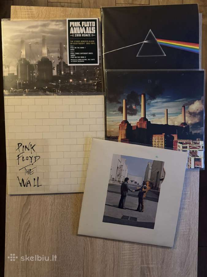 400+ vnt vinilinių plokštelių