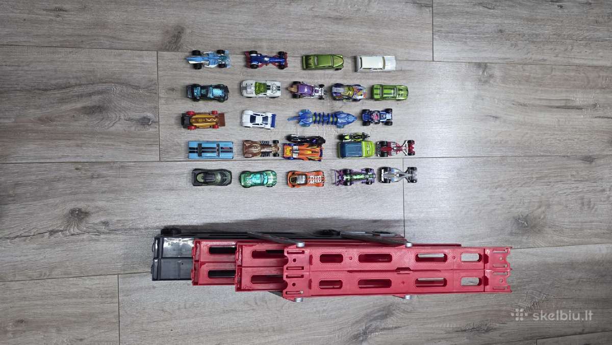 Hot wheels mašinėlės su hot wheels sunkvežimių.