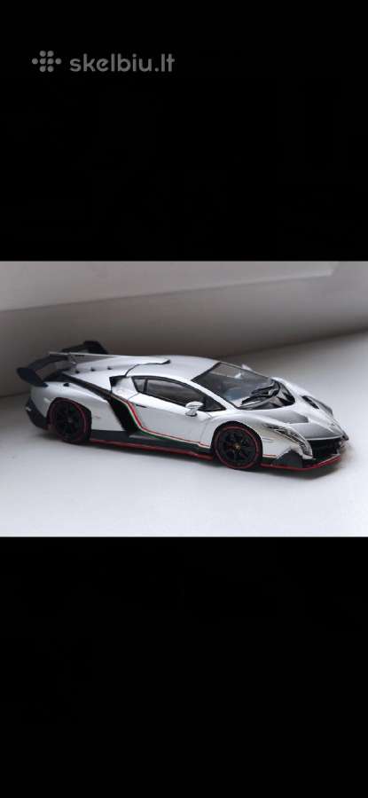 1:43 lamborghini Veneno