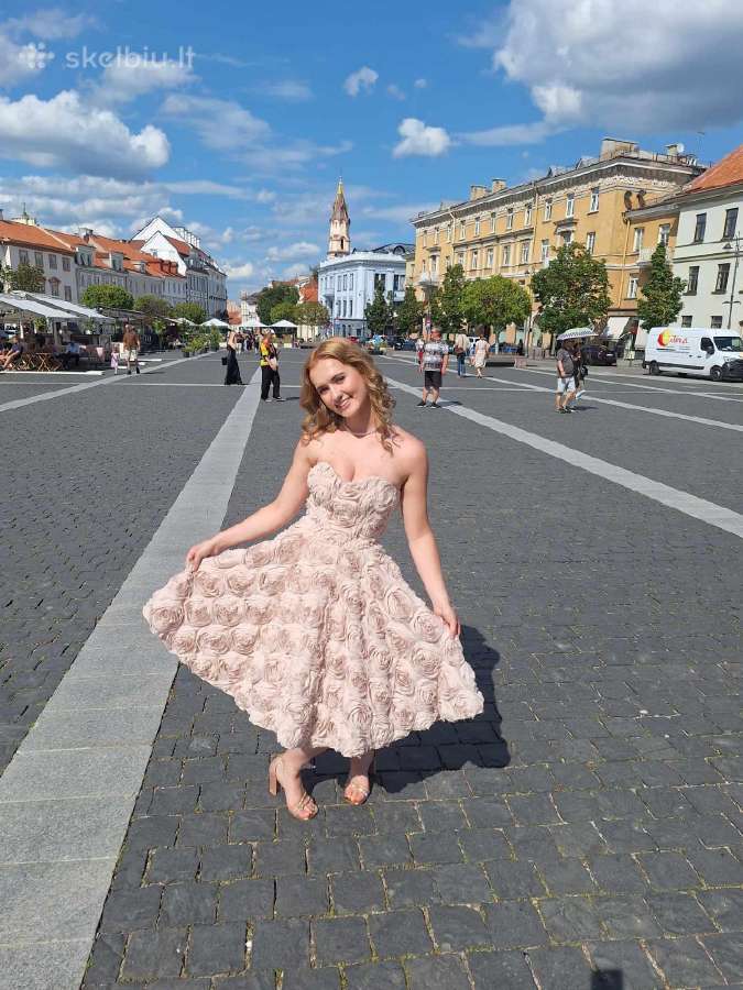 Dizainerio šventinė suknelė - nuotraukos Nr. 2