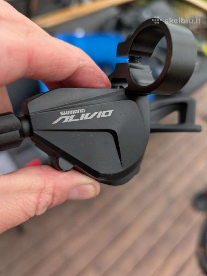Shimano ir Sunrace dviracio dalys