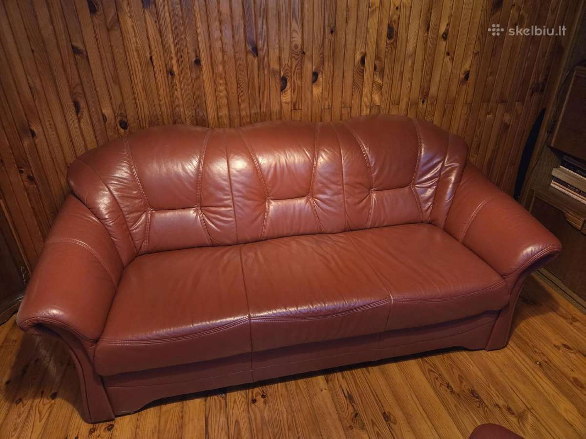 Odinių baldų komplektas, 250 eur.