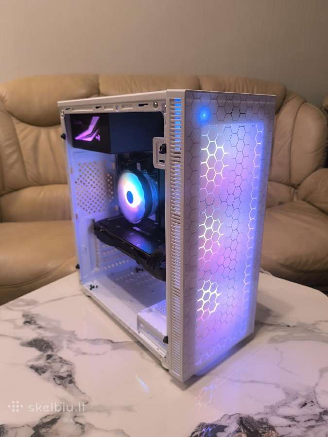 Pc žaidimams su I7-8700, nvidia gtx1080, 512 nvme