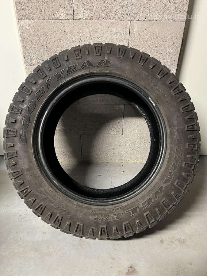 Goodyear Wrangler Duratrac 265/60r18 padangos