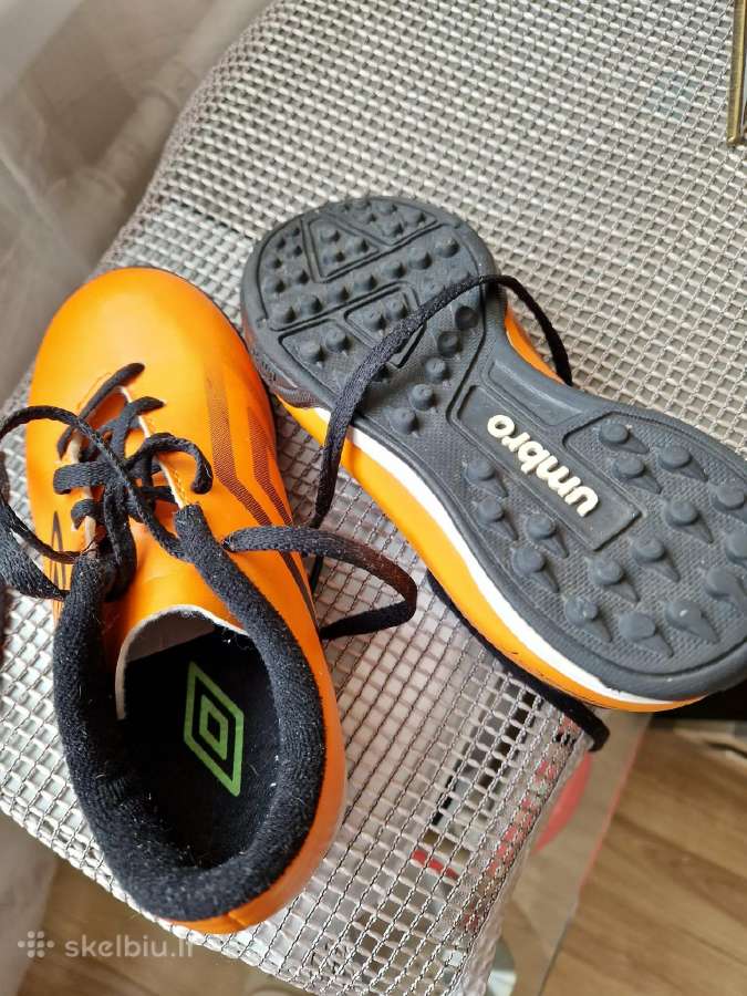 Umbro futbolo bateliai vaikui