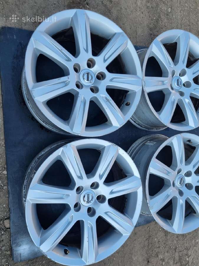 Volvo originalūs ratlankiai, vienas įsiklęs - nuotraukos Nr. 2