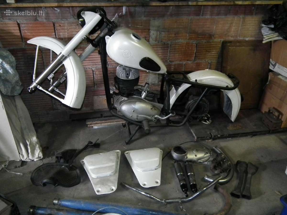 Parduodu motocikla ižh