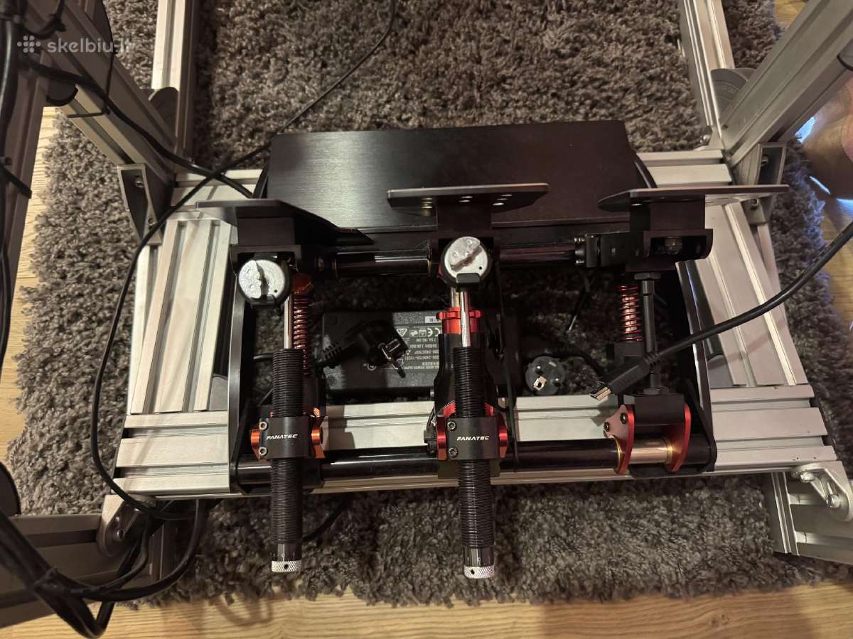 Fanatec simuliatorius - nuotraukos Nr. 4