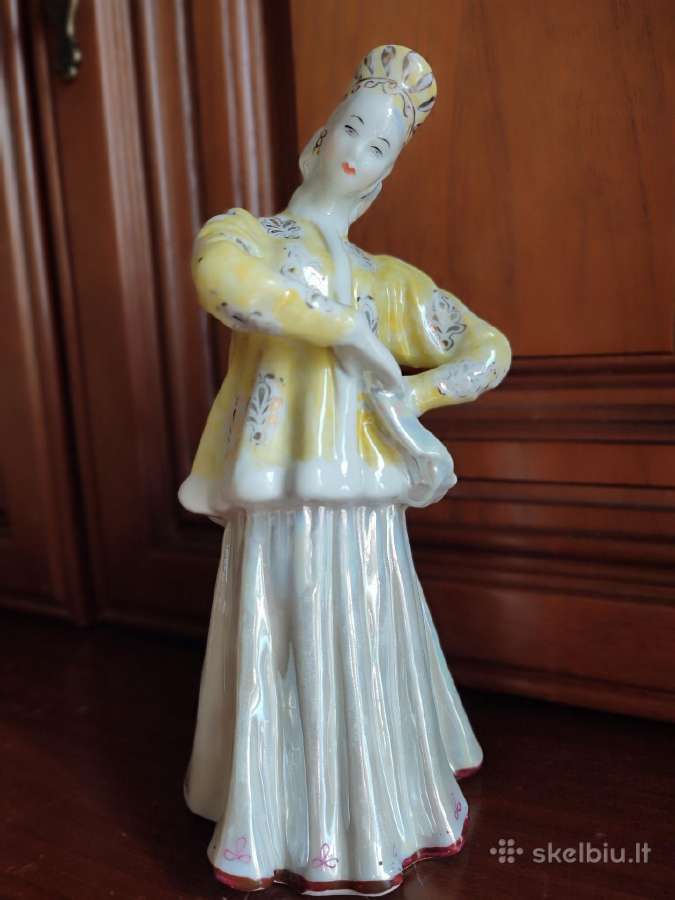 Vintažinė statulėlė