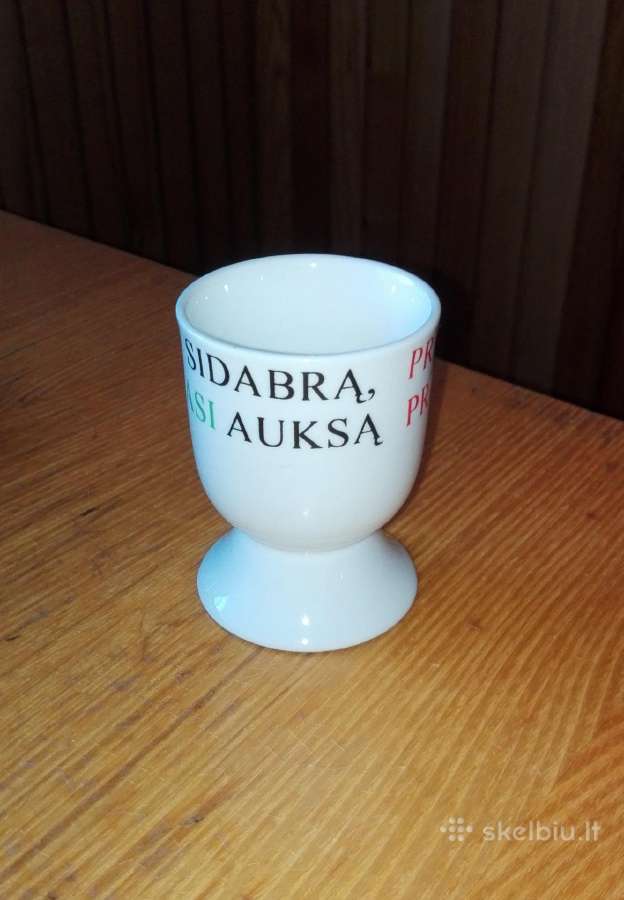 Stovas kiaušiniui su mįsle - nuotraukos Nr. 4