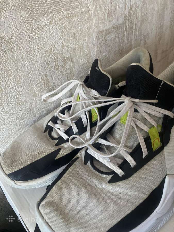 Nike krepšinio bateliai - nuotraukos Nr. 2