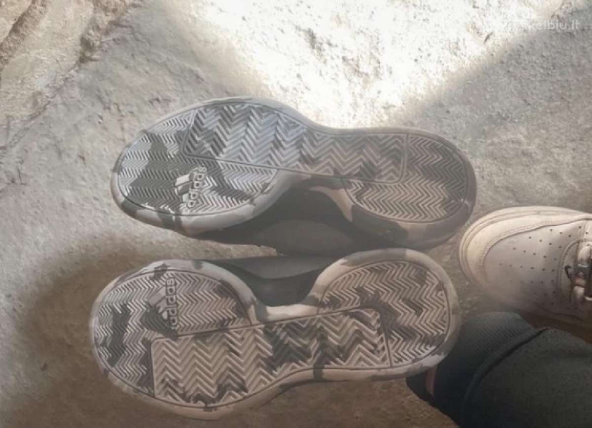 Adidas krepšinio bateliai - nuotraukos Nr. 5