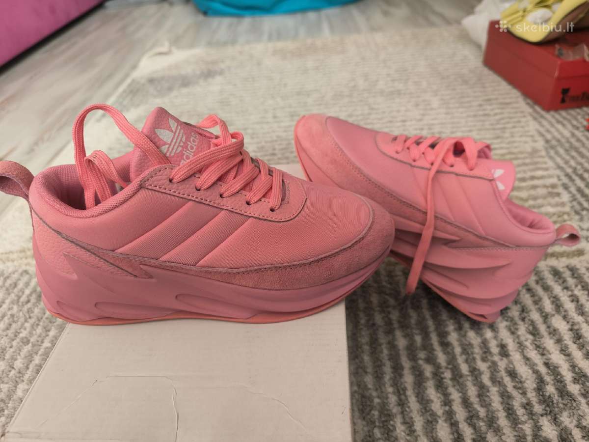Moteriški Adidas sportbačiai - nuotraukos Nr. 2