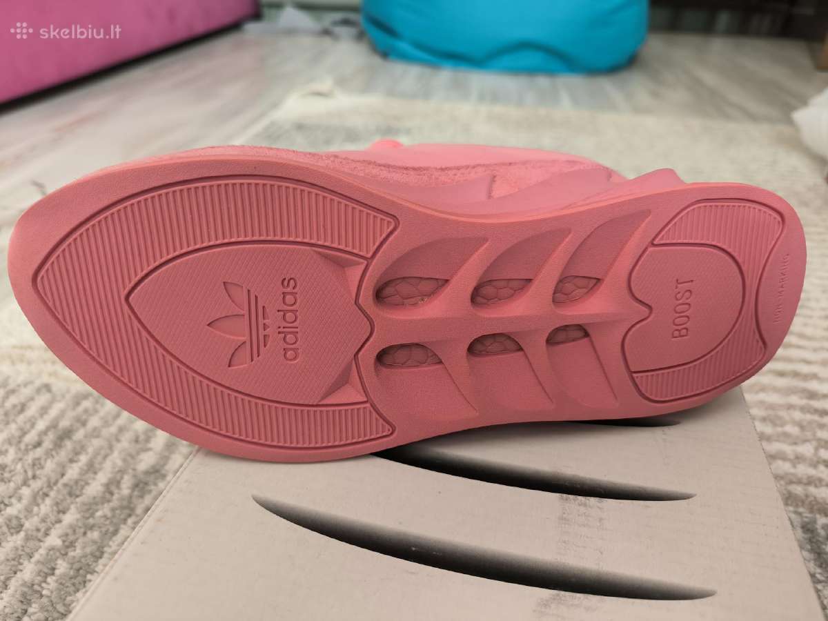 Moteriški Adidas sportbačiai - nuotraukos Nr. 3