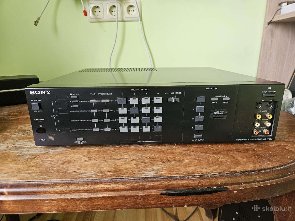 Sony komutatorius