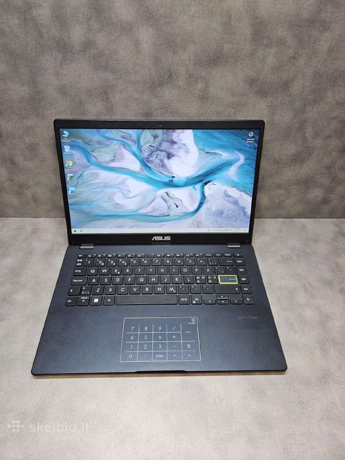 Asus/14.0" HD/4ram/128ssd/64hdd