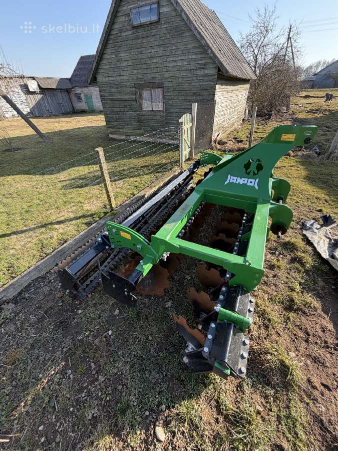 Pakabinamas lėkštinis skutikas Janpol