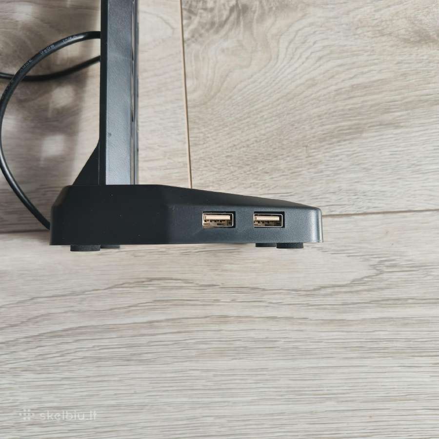 Žaidimų pultelių stovas / laikiklis su 4 Usb ps4 - nuotraukos Nr. 3