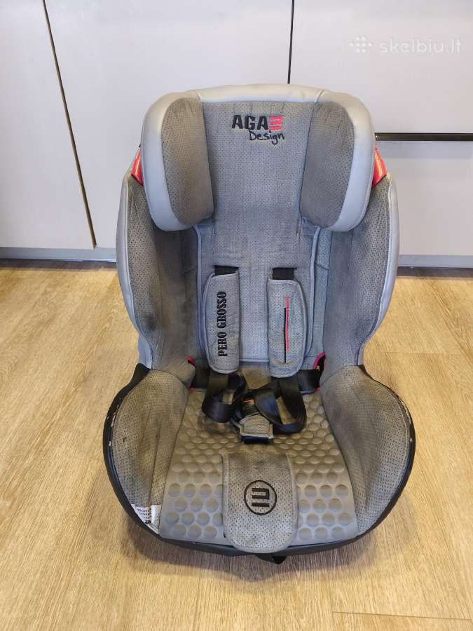 Parduodu automobilinę kėdutę