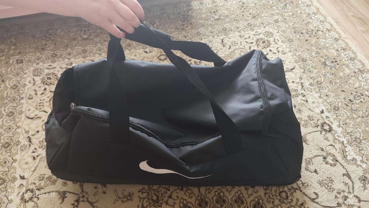 Naujas Nike sportinis/ kelioninis krepšys 120 ltr