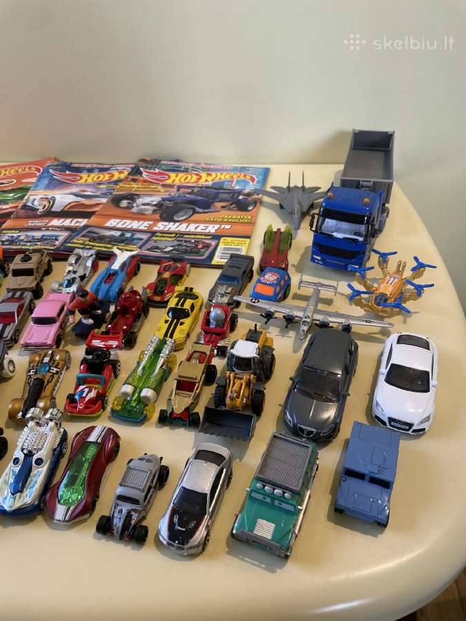 Hot wheels mašinos - nuotraukos Nr. 2