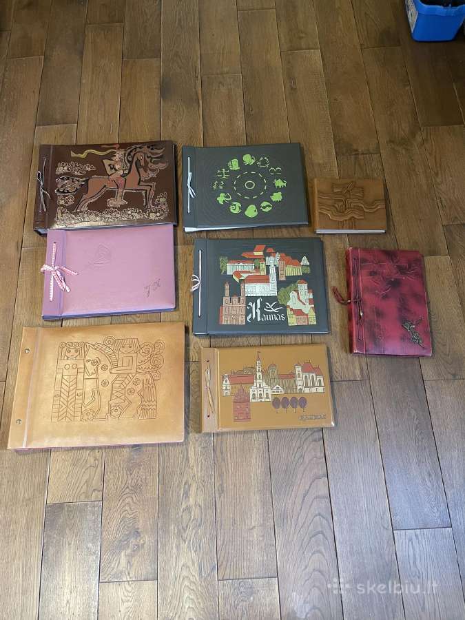 Vintažiniai odiniai nuotraukų albumai