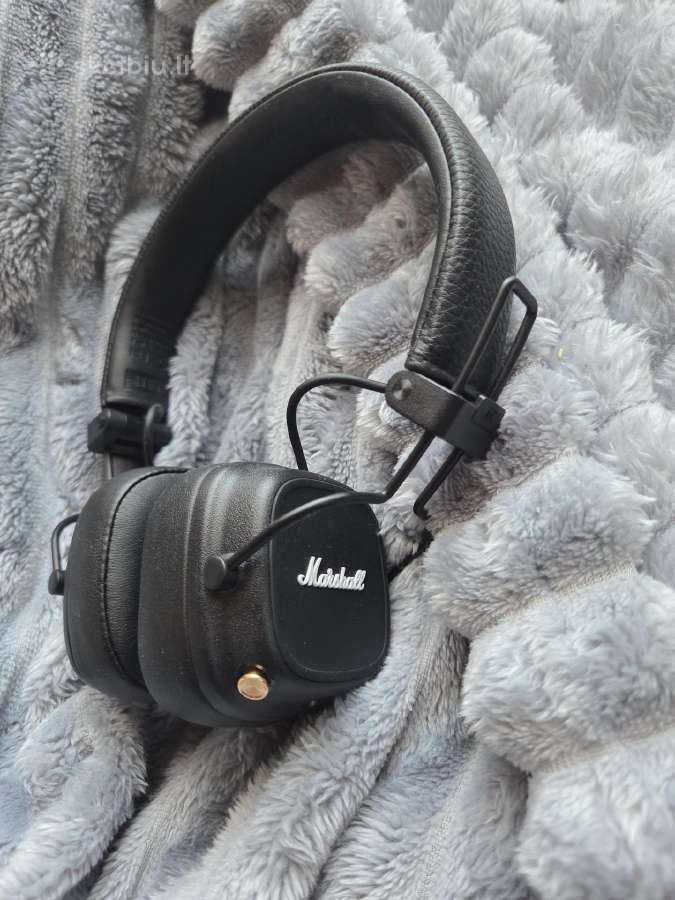 Marshall major 4 Iv ausinės.