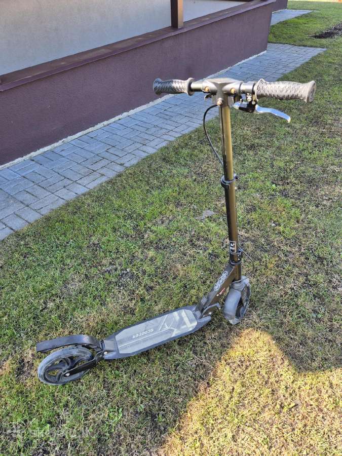 Paspirtukas Scooter. Atlaiko 110kg