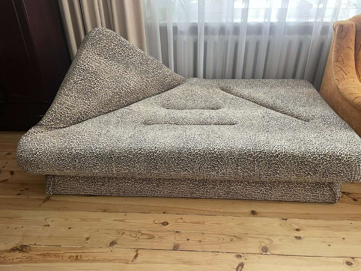 Sofa lova atlenkiamais kampais - nuotraukos Nr. 3