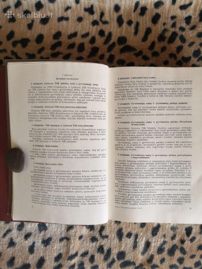 Garsinė sirena,istatymų sąvadas,piniginė ir kt. - nuotraukos Nr. 19