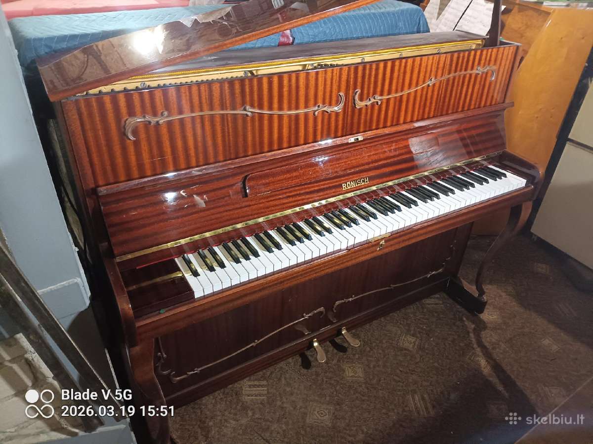 Superku čekiškus ir vokiškus pianinus