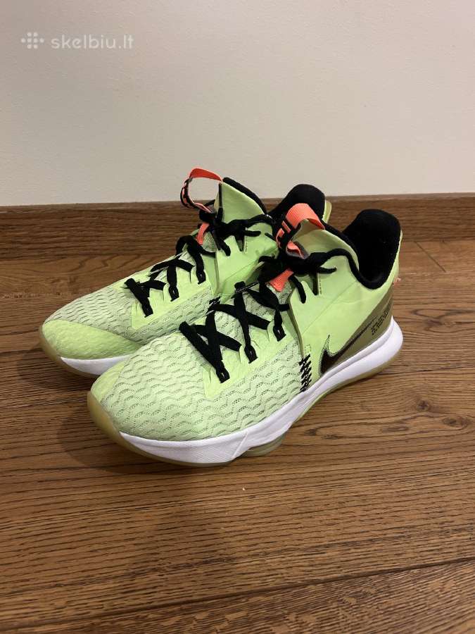Krepšinio bateliai Nike Lebron Witness 5 Lime Glow