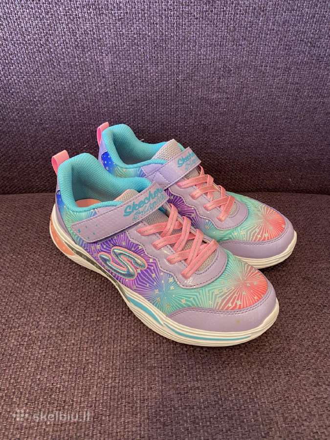 Skechers laisvalaikio bateliai