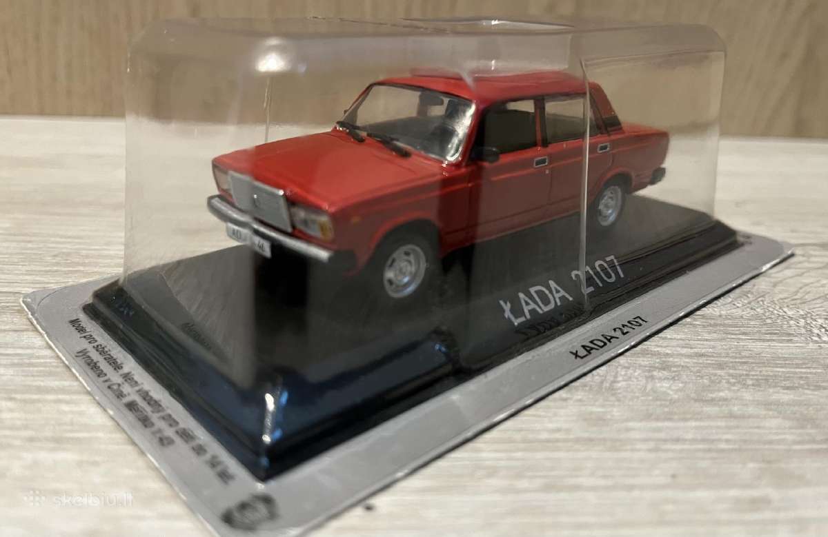 Lada 2107. 1:43